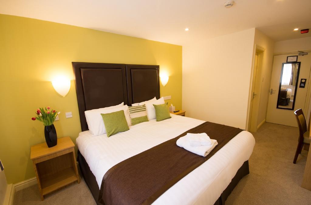 Wakefield Limes Lodge المظهر الخارجي الصورة